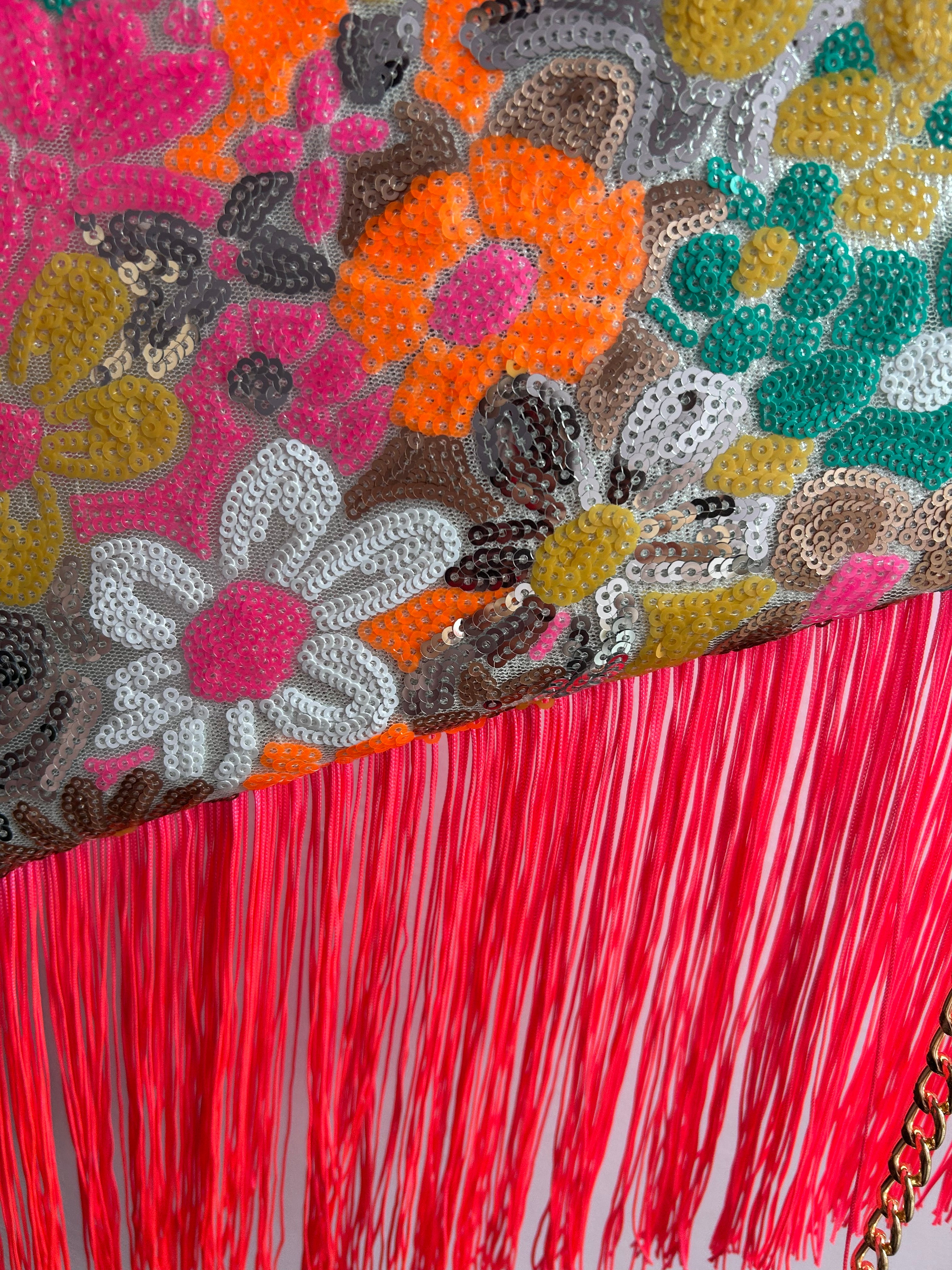 Floral sequin fringe handbag